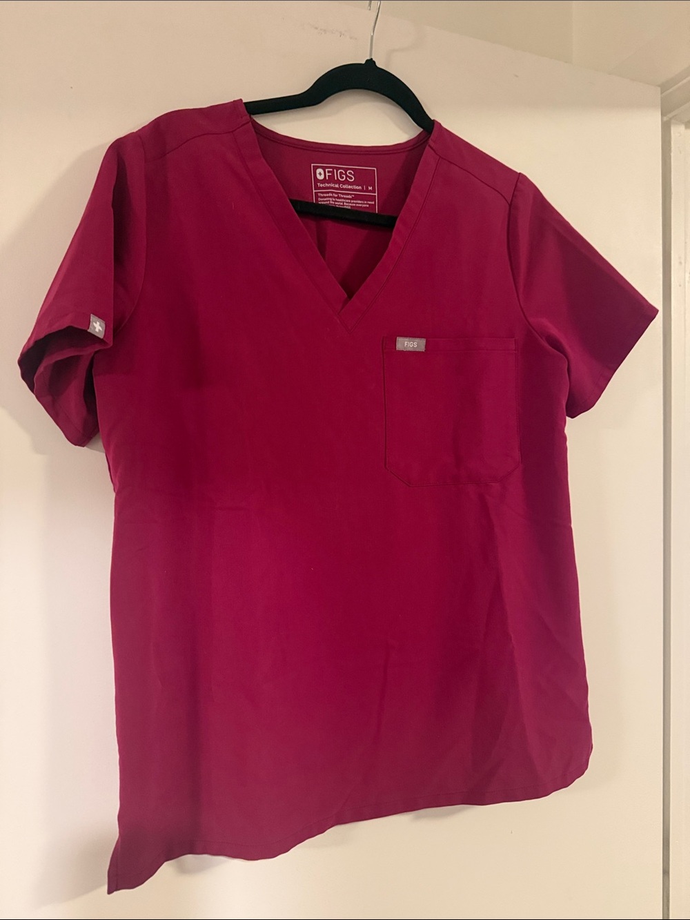 FIGS Catarina Scrub Top in dark magenta